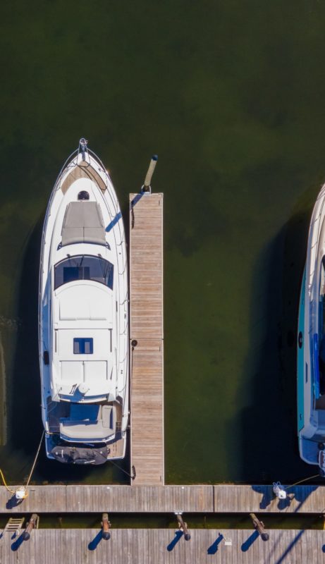 BENETEAU Gran Turismo 49 brokerage at the docks