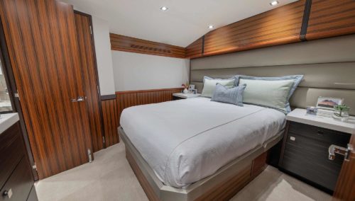 Hatteras GT65 Carolina