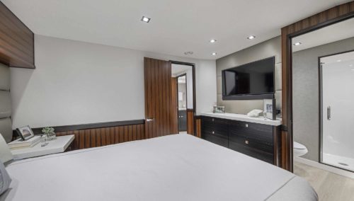 Hatteras GT65 Carolina