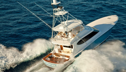 Hatteras GT70