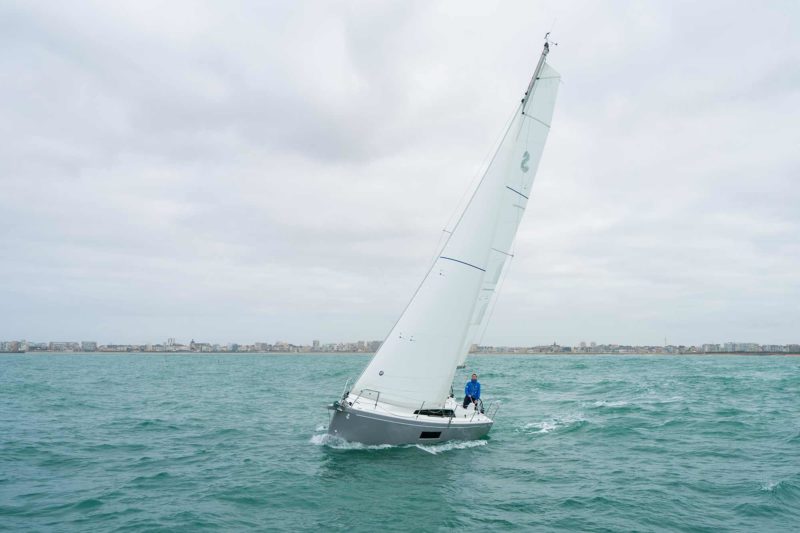 BENETEAU Oceanis 30.1