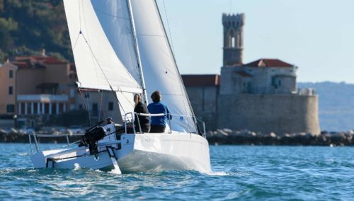 Beneteau First 24