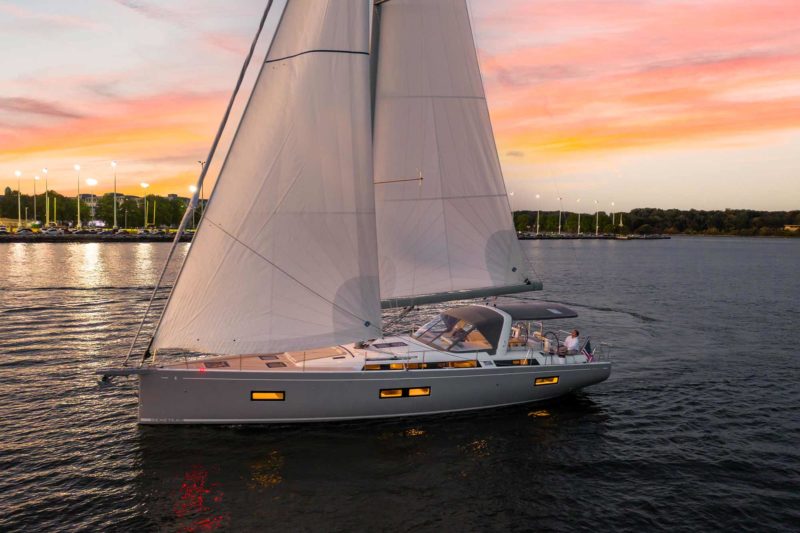 Beneteau Oceanis Yacht 54