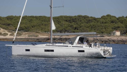 Beneteau Oceanis Yacht 54