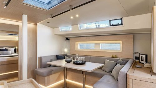 Beneteau Oceanis Yacht 54