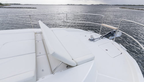 BENETEAU Swift Trawler 41 Sedan Sunpad