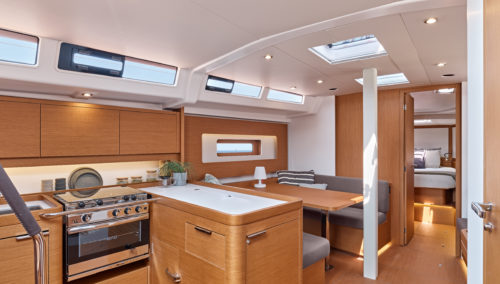 BENETEAU First 44