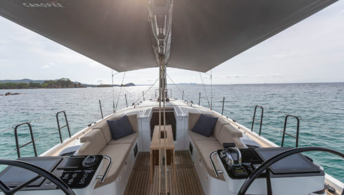 BENETEAU First 44 Bimini