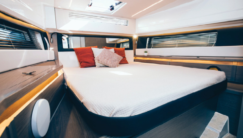Cabin of Wellcraft 355